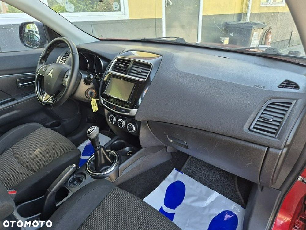 Mitsubishi ASX - 14