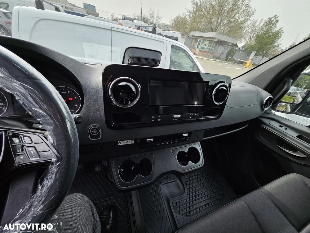 Mercedes-Benz Sprinter 319 CDI furgon extra-lung PRO - 15