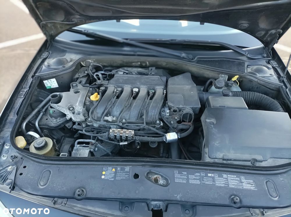 Renault Laguna 2.0 Dynamique - 9