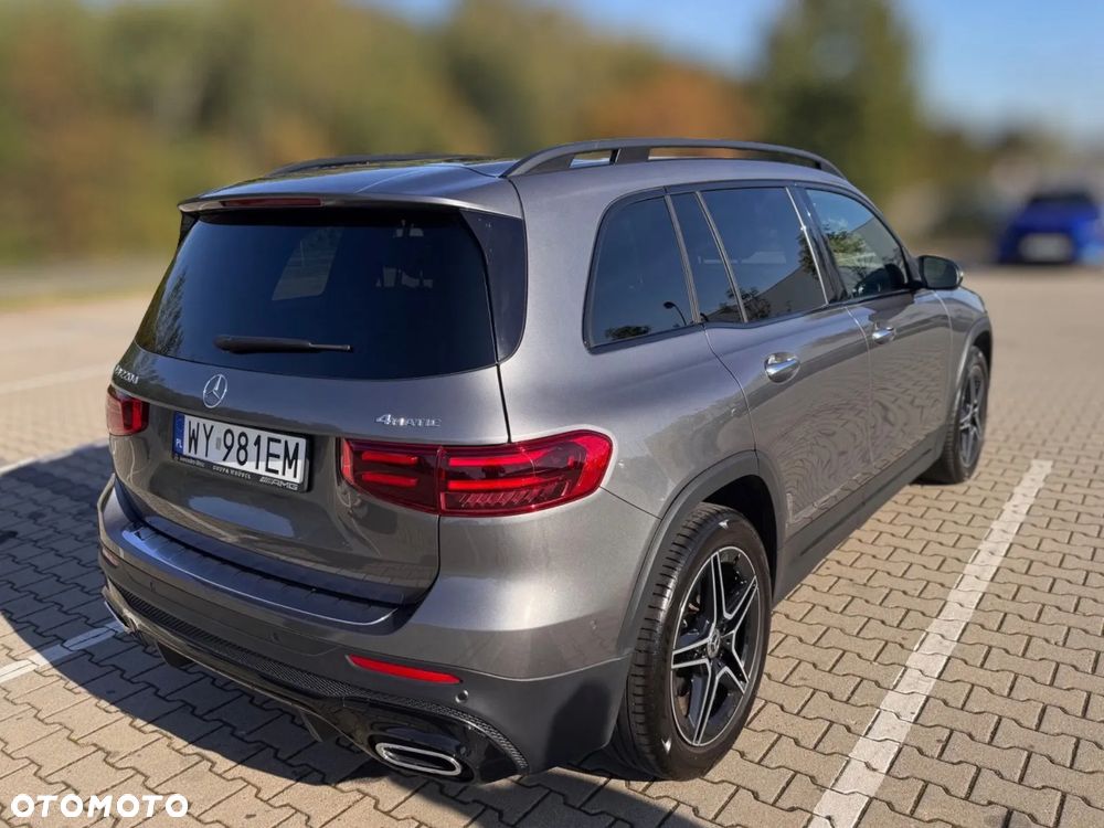 Mercedes-Benz GLB - 4