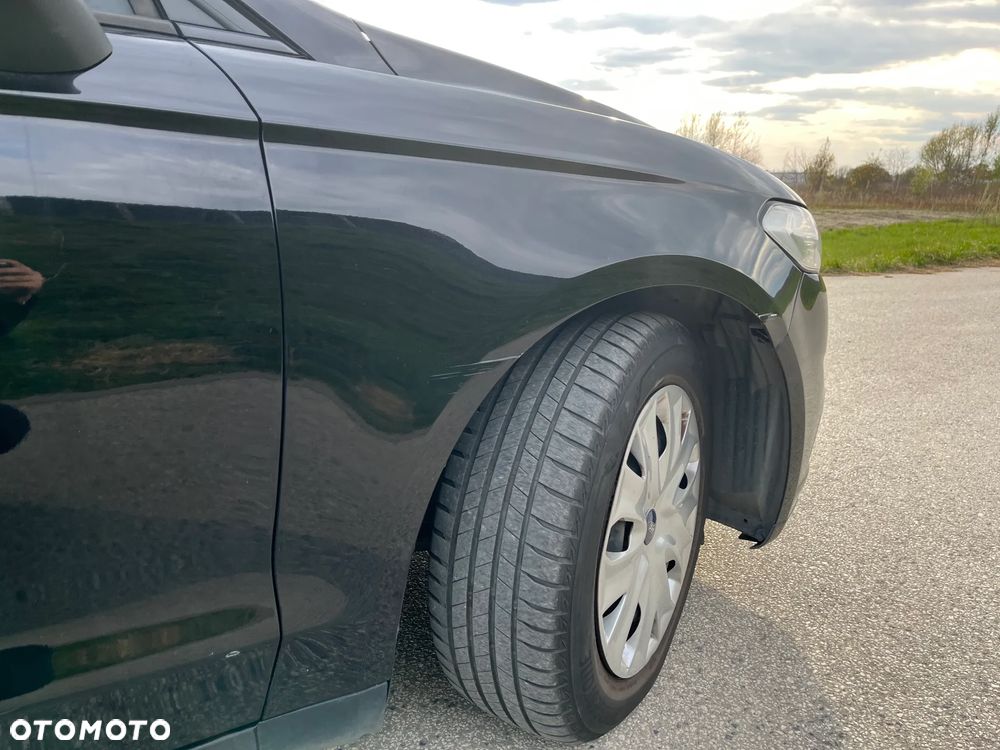 Ford Mondeo - 25