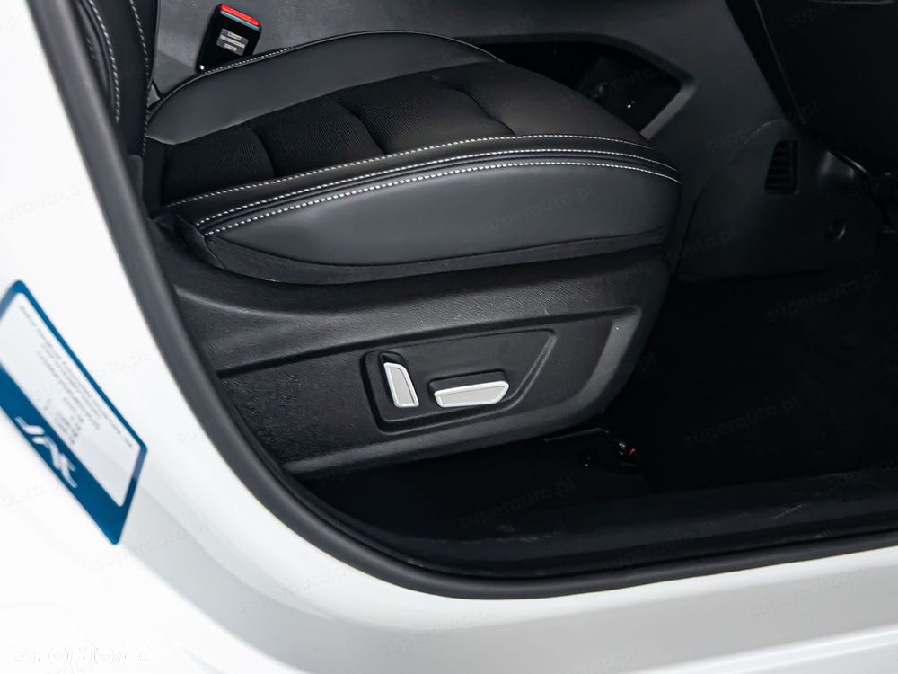 JAC JS8 PRO 7os - 9