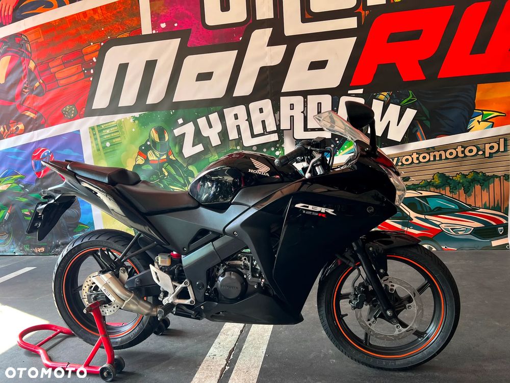 Honda CBR - 3