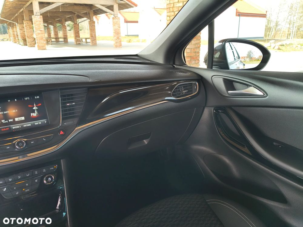 Opel Astra 1.6 CDTI Dynamic S&S - 6