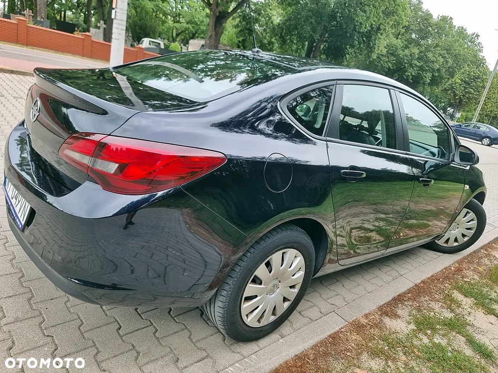 Opel Astra 1.6 Active - 4