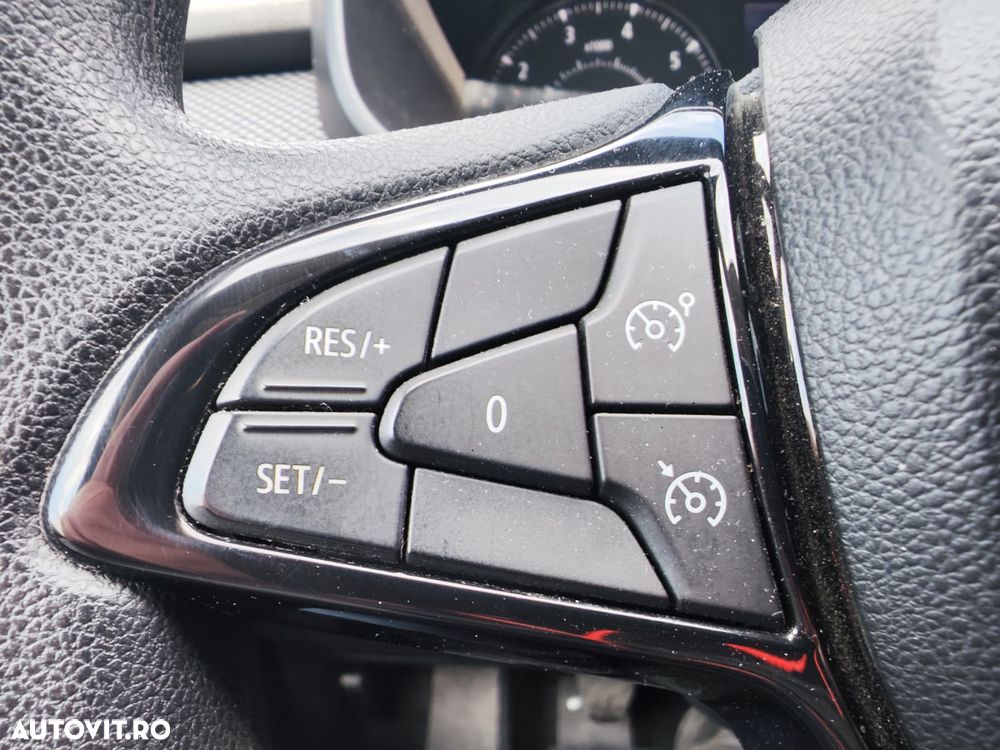 Dacia Logan TCe 90 MT6 Prestige - 21