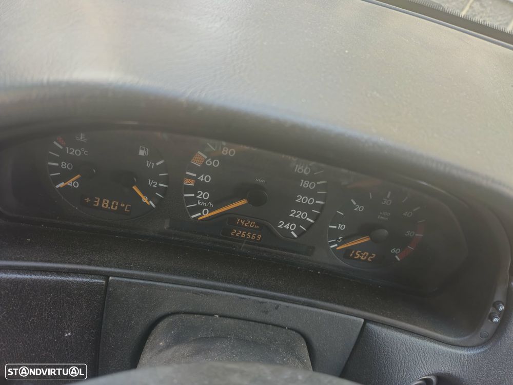 Mercedes-Benz C 220 CDI Classic - 3