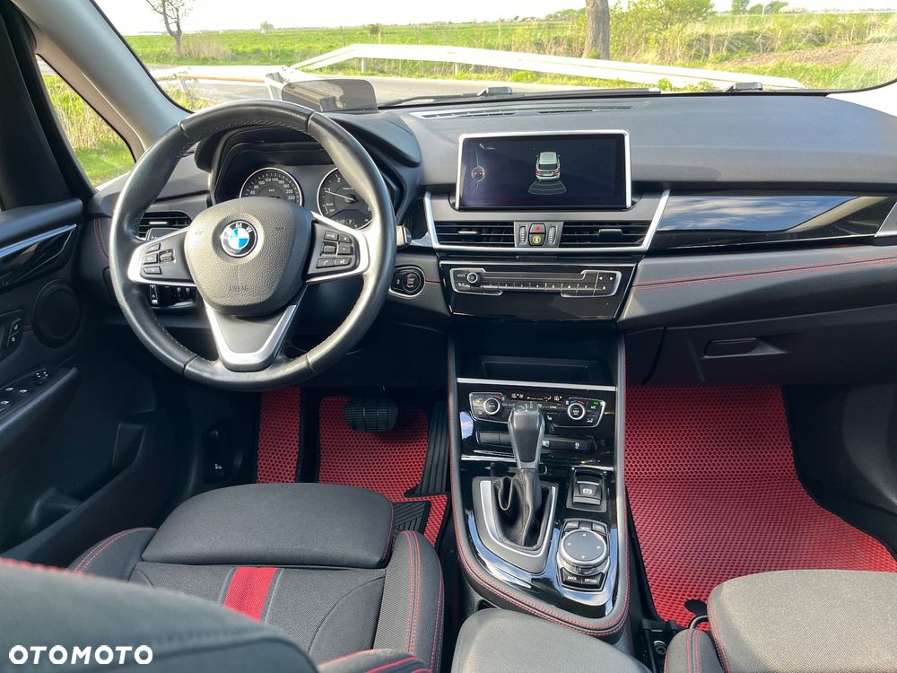 BMW Seria 2 218d Sport-Aut Sport Line - 18