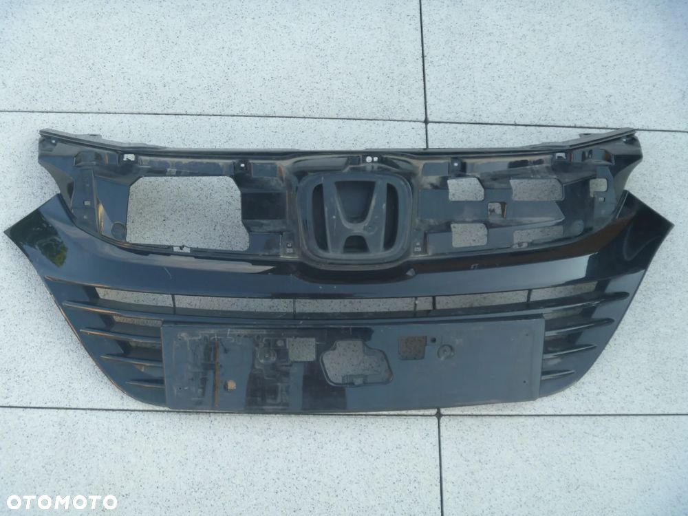 HONDA HRV II LIFT 2018 ATRAPA ZDERZAKA ŁADNA ORYGINAŁ 71121-T7A-G01 - 1