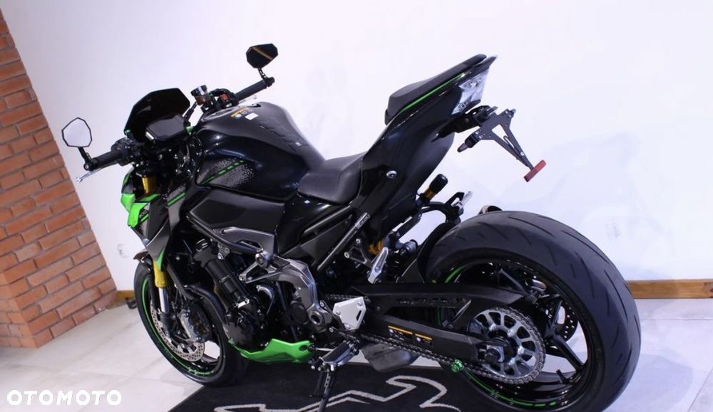 Kawasaki Z 900 - 6