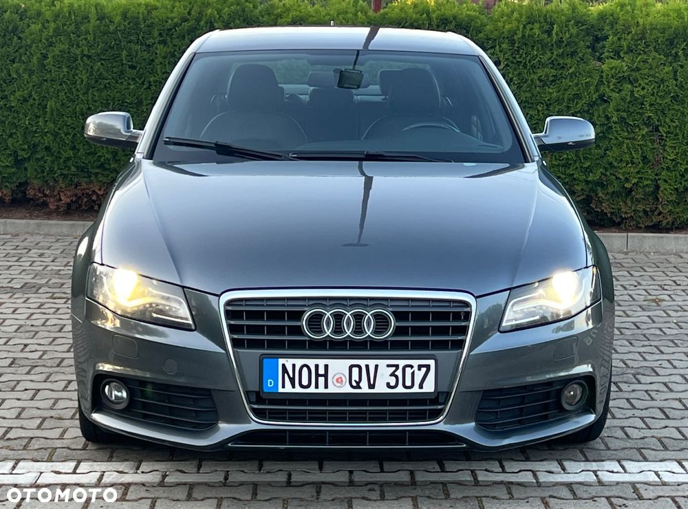 Audi A4 Limousine - 2