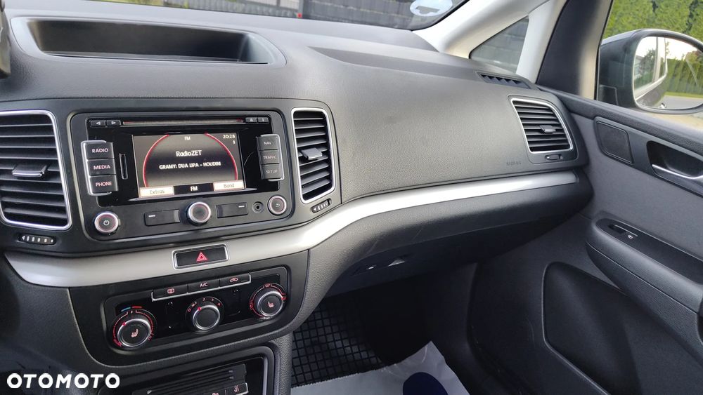 Volkswagen Sharan 2.0 TDI BlueMotion Technology Comfortline - 25