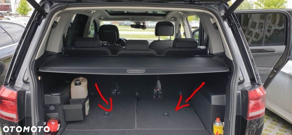 Fotele samochodowe do Volkswagen Touran 0d 2015 roku do 2026 ostatni rząd siedzeń alcantara wraz z tunelem miedzy siedzeniami i wszystkimi śrubami - 2