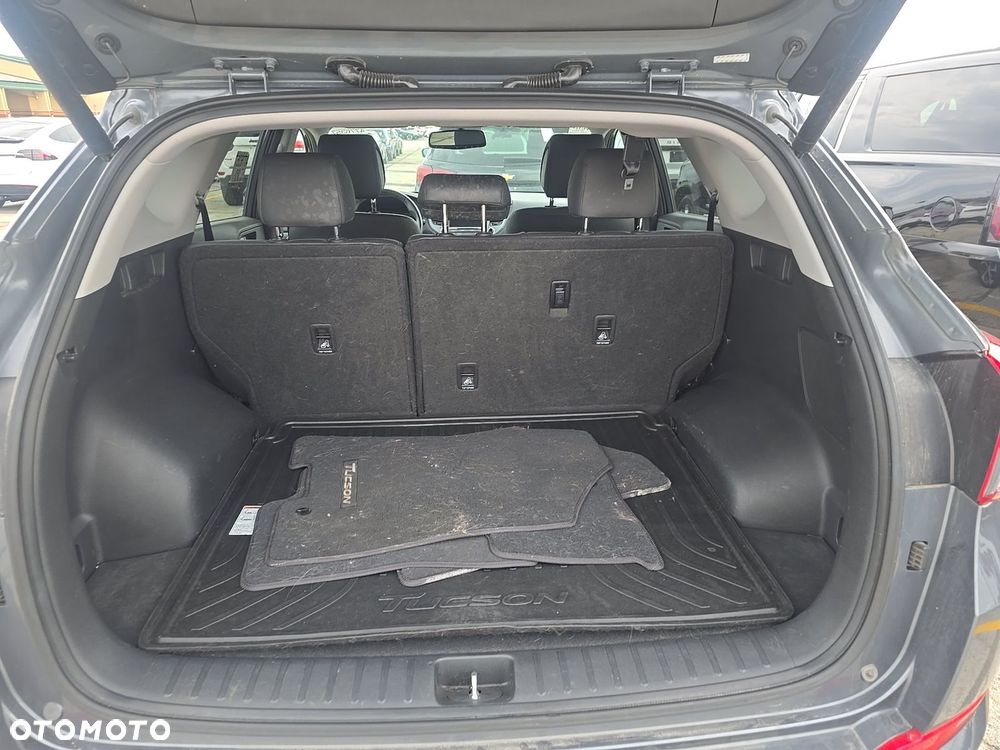 Hyundai Tucson - 15