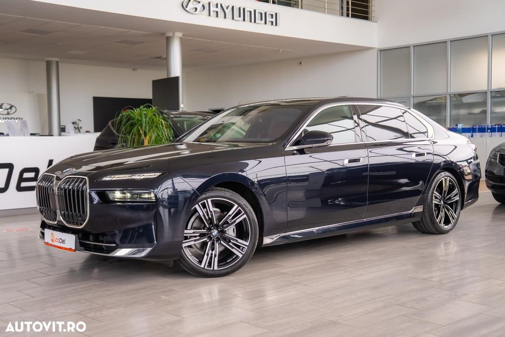 BMW Seria 7 740d xDrive MHEV - 9