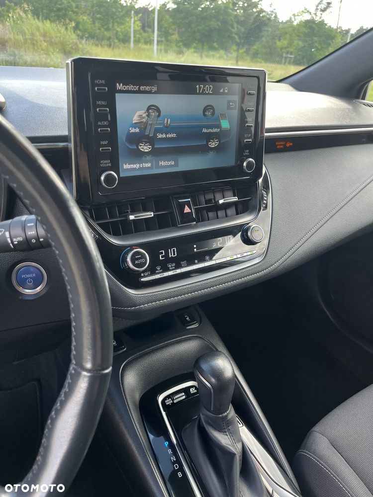 Suzuki Swace 1.8 Hybrid Premium Plus CVT - 21
