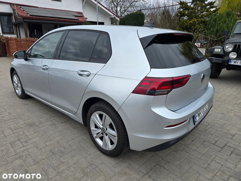 Volkswagen Golf - 5
