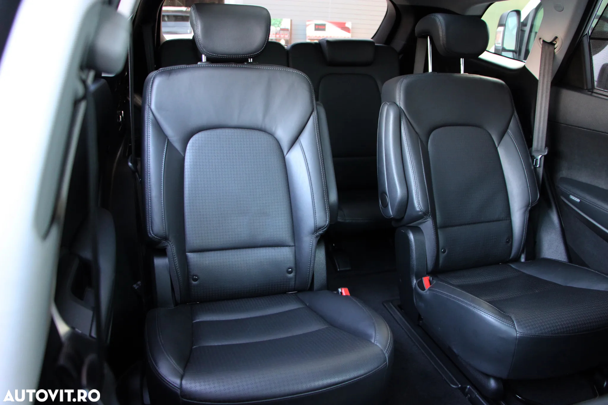 Hyundai Grand Santa Fe 2.2 CRDi 4WD Automatik Luxury Pack+ - 11