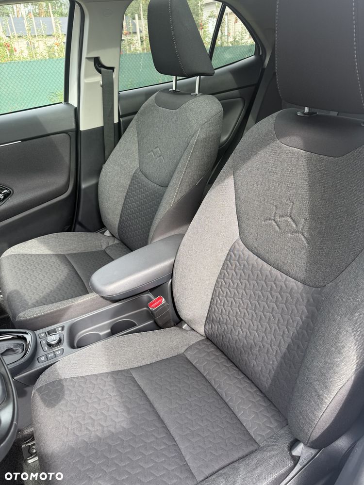 Toyota Yaris Cross - 16