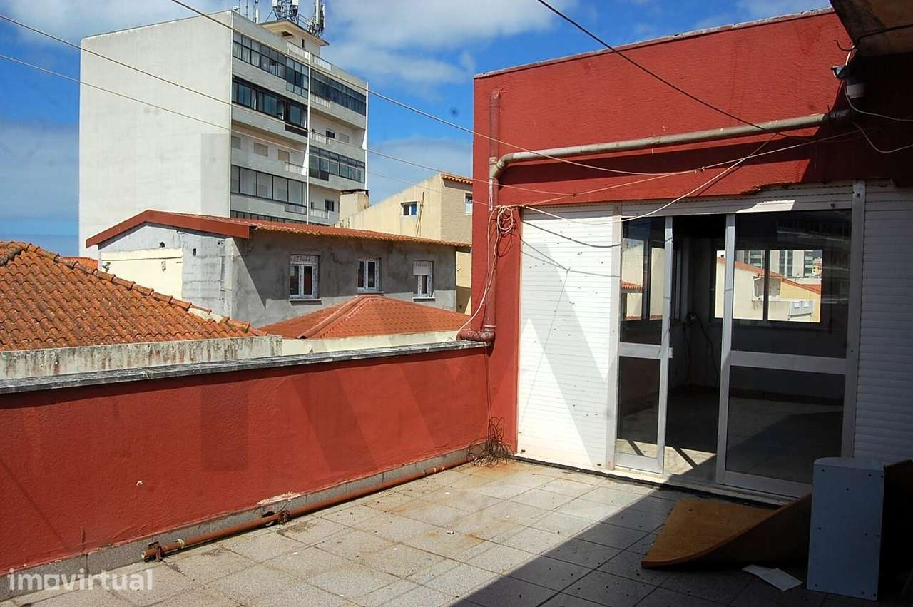Apartamento Duplex com Vista Mar e Entradas Independentes | 2a Linha | - Grande imagem: 3/15