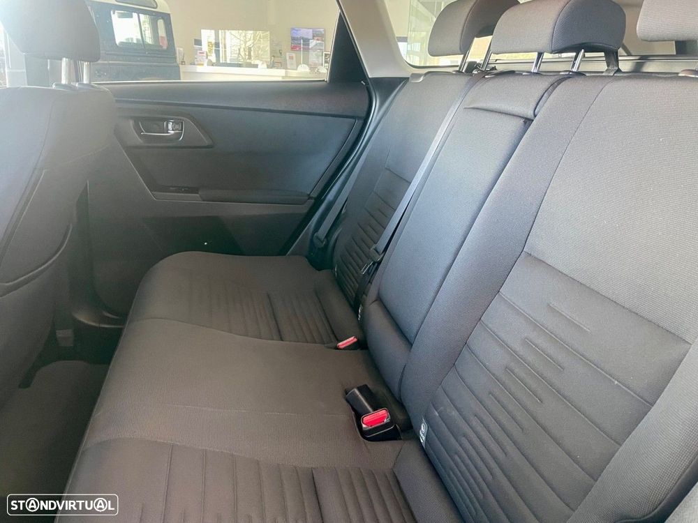 Toyota Auris 1.8 HSD Comfort +P.Sport+Navi - 16