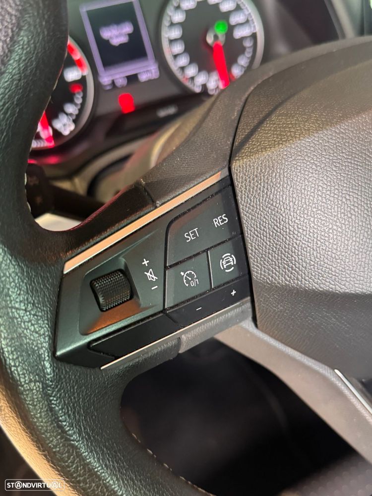 SEAT Arona 1.0 TSI Style DSG - 17