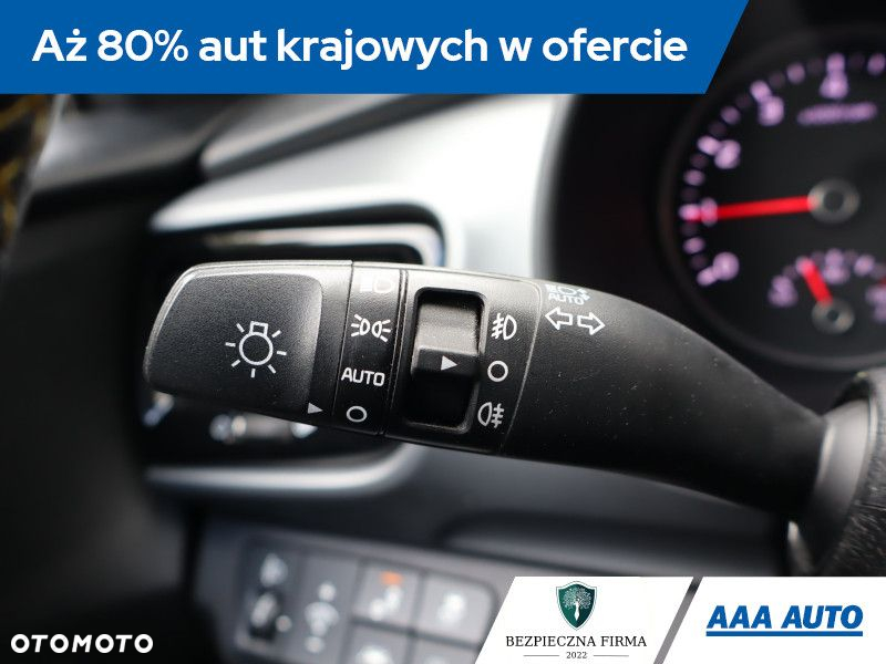 Kia Stonic - 21