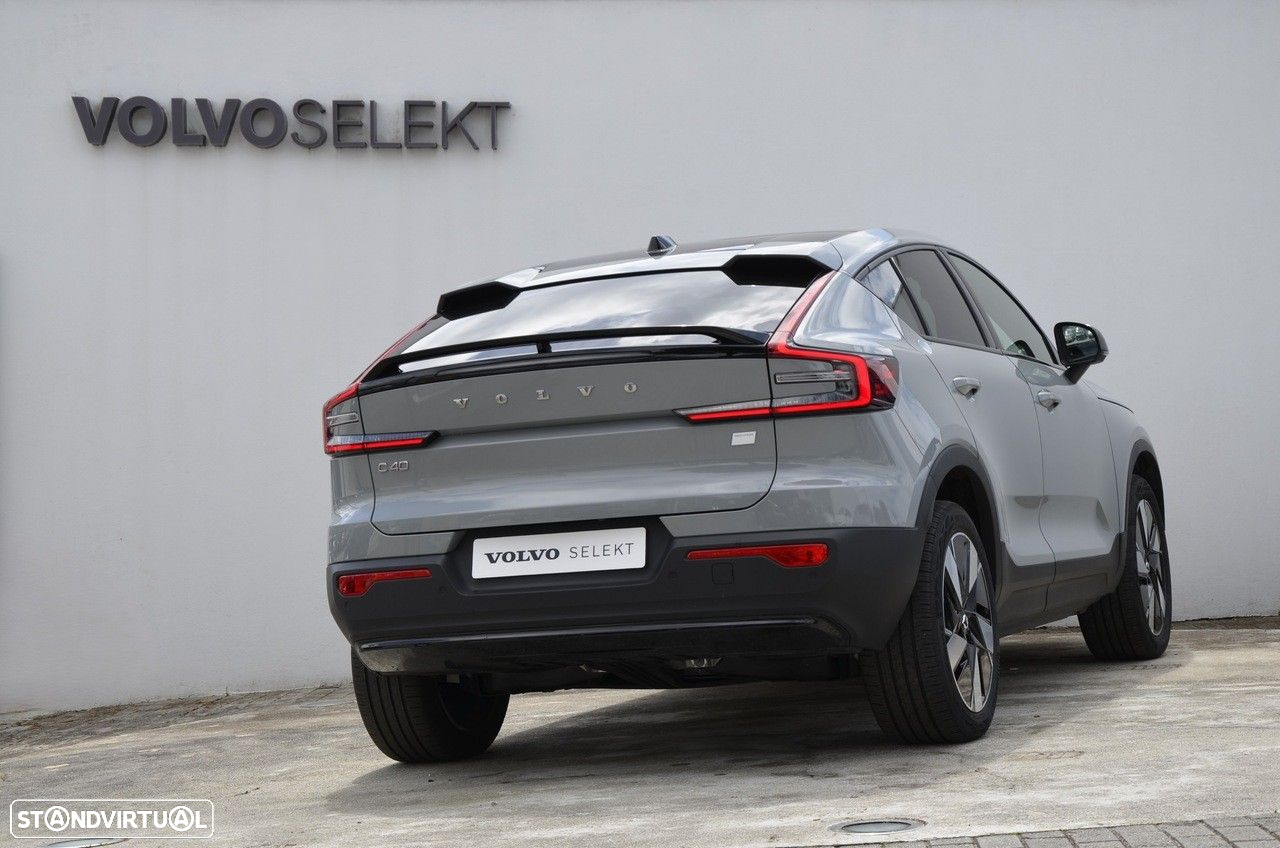 Volvo C40 Recharge Extended Range Plus - 26