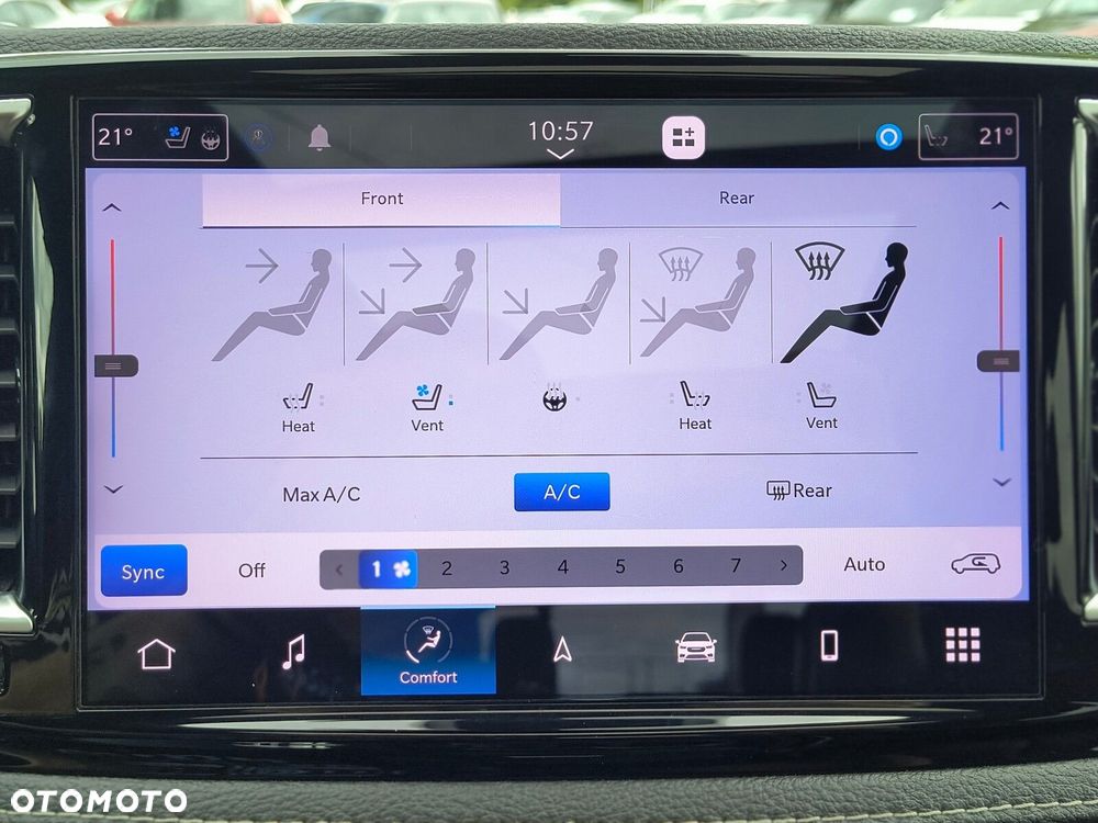 Chrysler Pacifica - 32