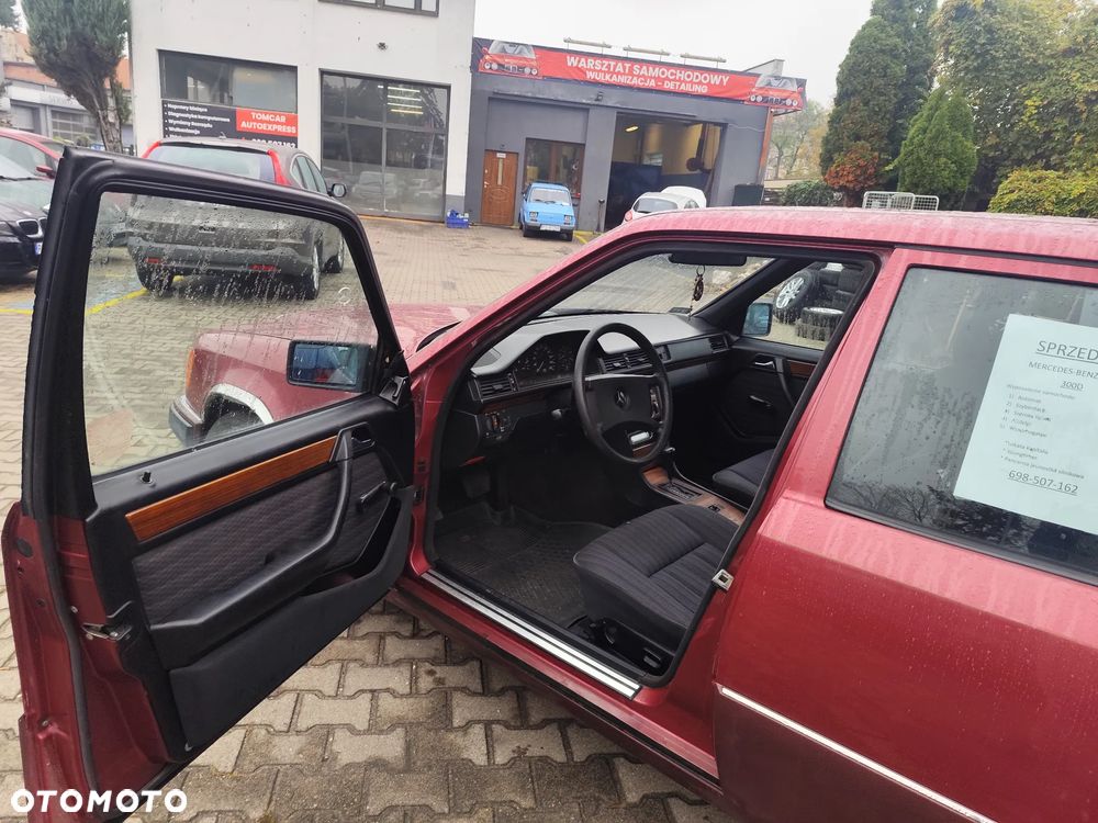 Mercedes-Benz W124 (1984-1993) - 9