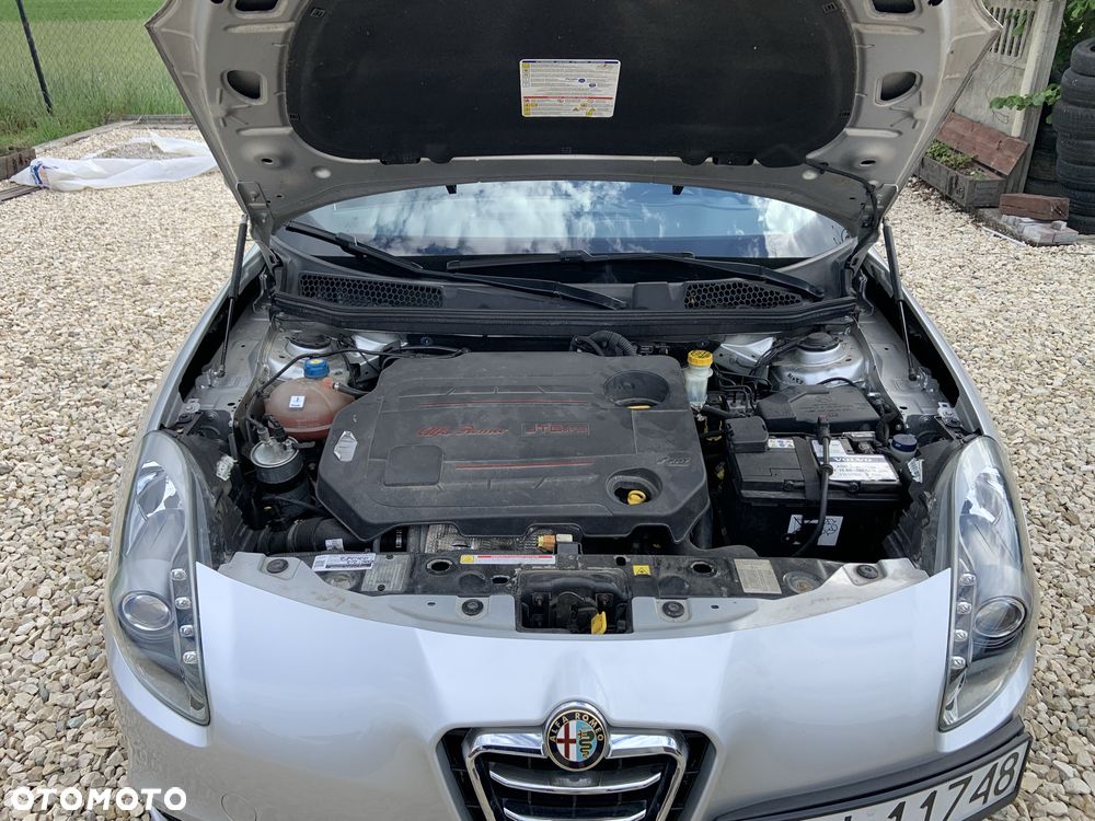 Alfa Romeo Giulietta - 8