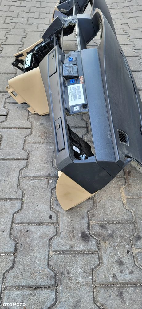 BMW 5 E60 E61 DESKA ROZDZIELCZA KOKPIT KONSOLA CUP HOLDER 6976423 - 7
