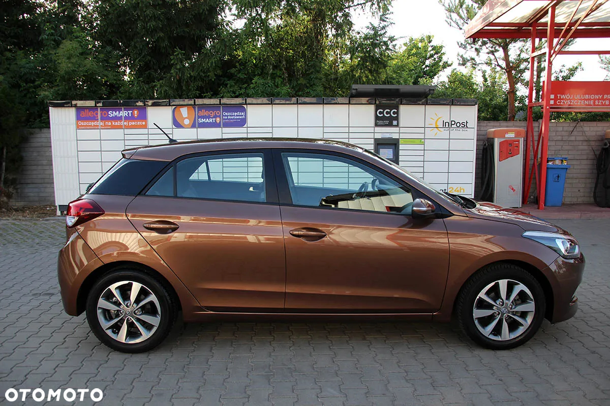 Hyundai i20 1.2 YES Gold - 6