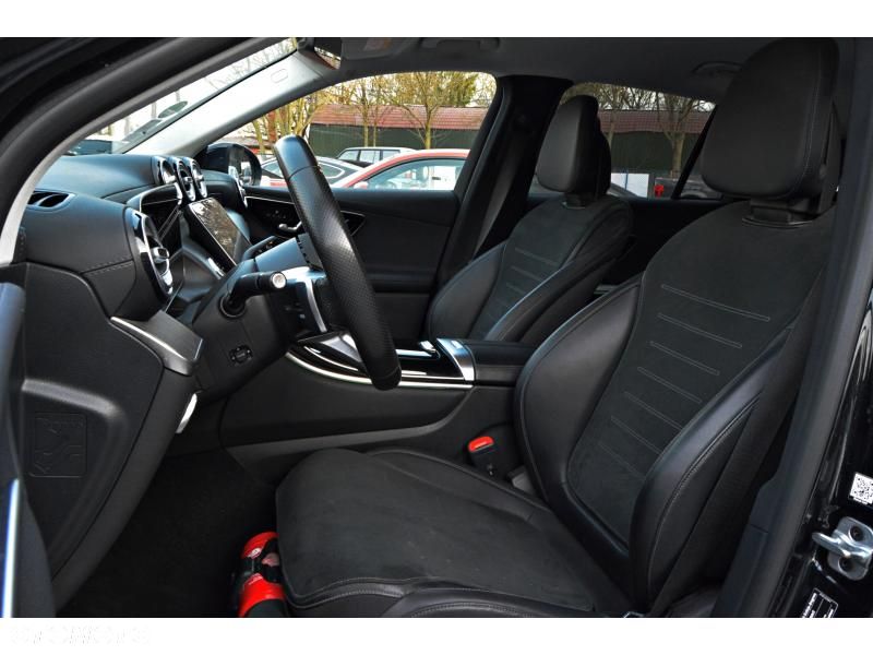 Mercedes-Benz GLC 300 e 4-Matic Avantgarde - 6