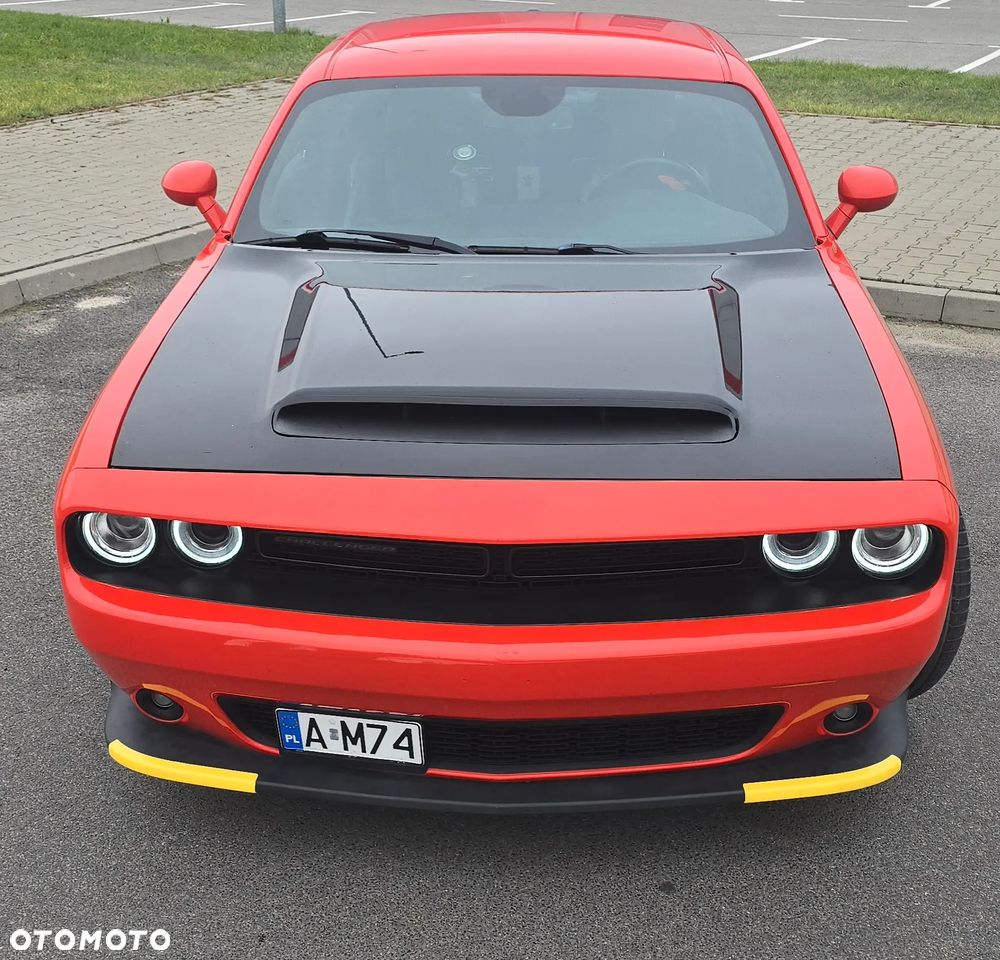 Dodge Challenger 5.7 R/T - 1
