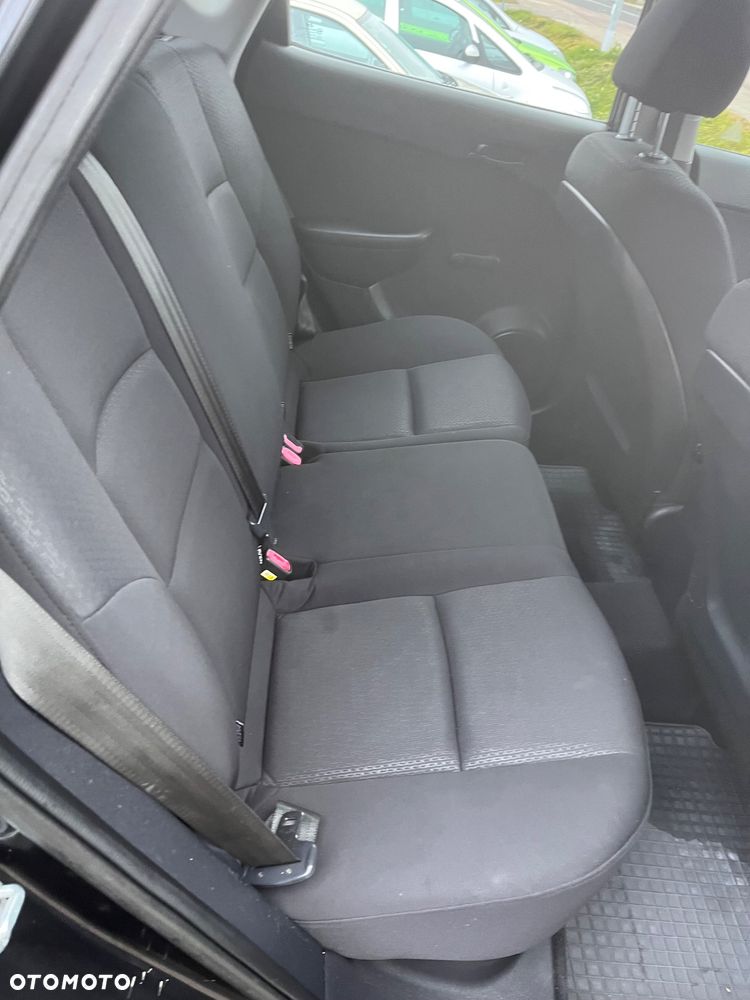 Hyundai i30 1.4 Blue Classic - 27