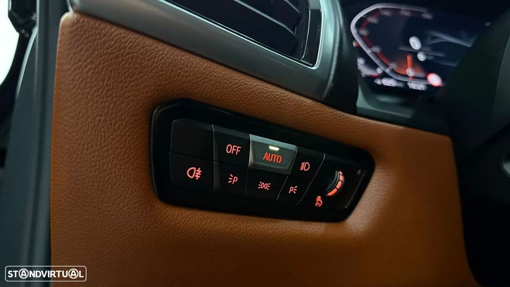 BMW 840 d xDrive Pack M - 34