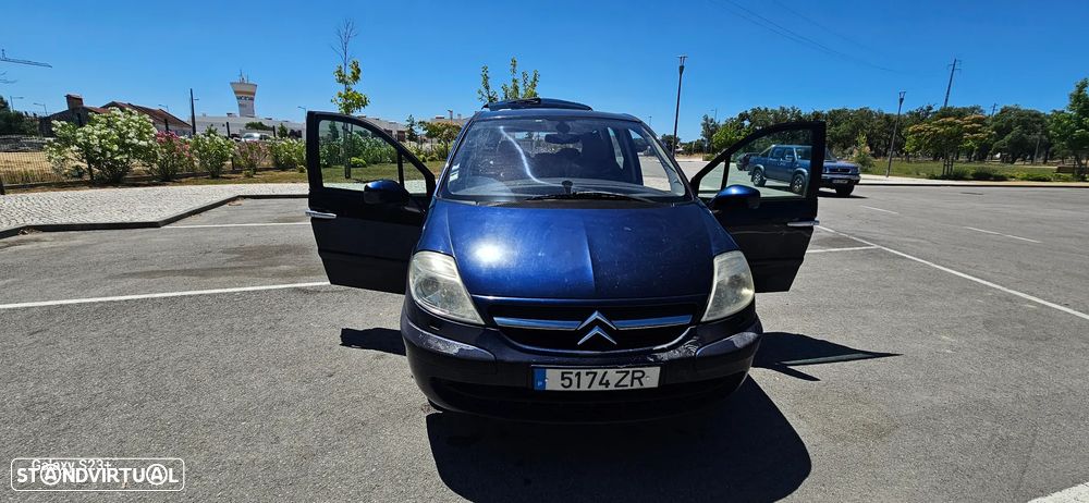 Citroën C8 2.2 HDi 16V Exclusive - 3