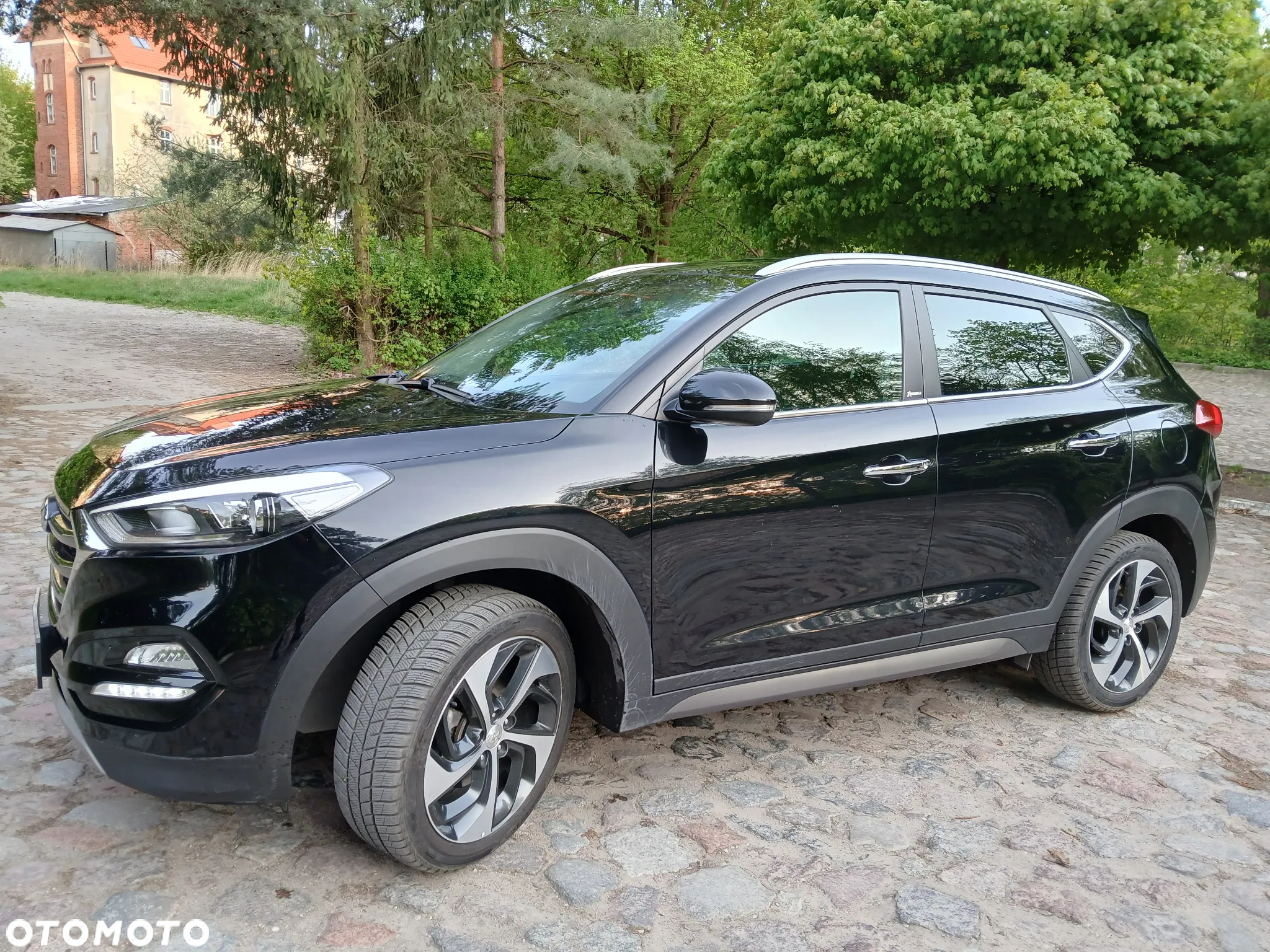 Hyundai Tucson 1.7 CRDI BlueDrive TourdePologne 2WD - 3