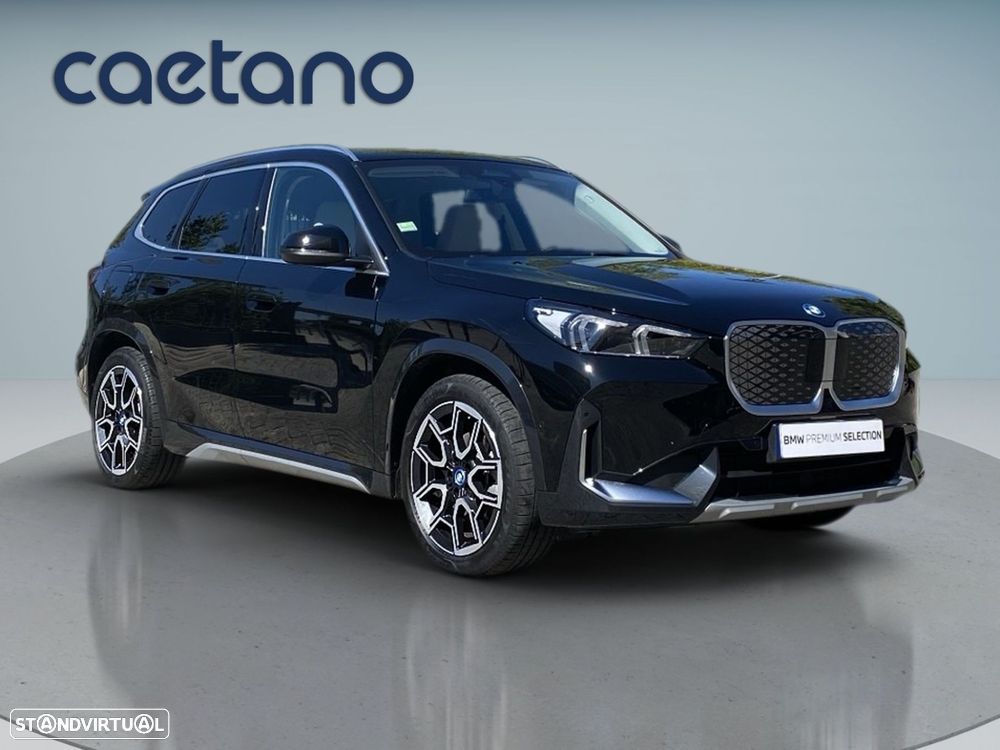 BMW iX1 eDrive20 xLine - 22