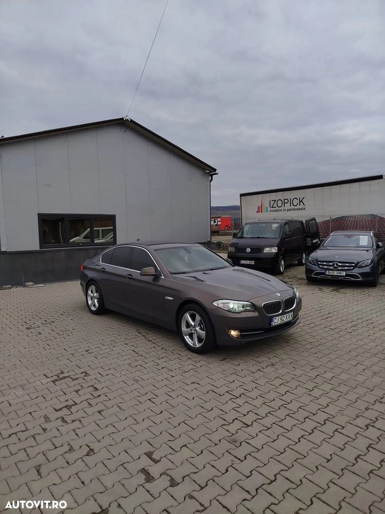 BMW Seria 5 520d - 13
