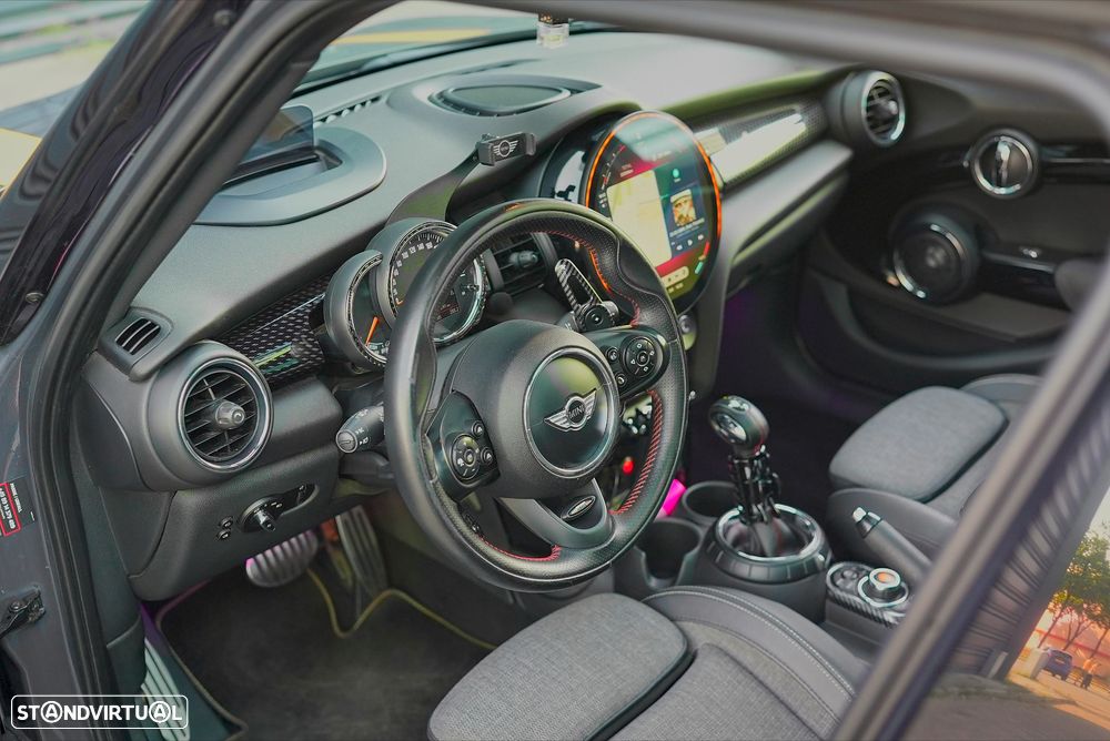 MINI 5 Portas Cooper S Aut. - 2