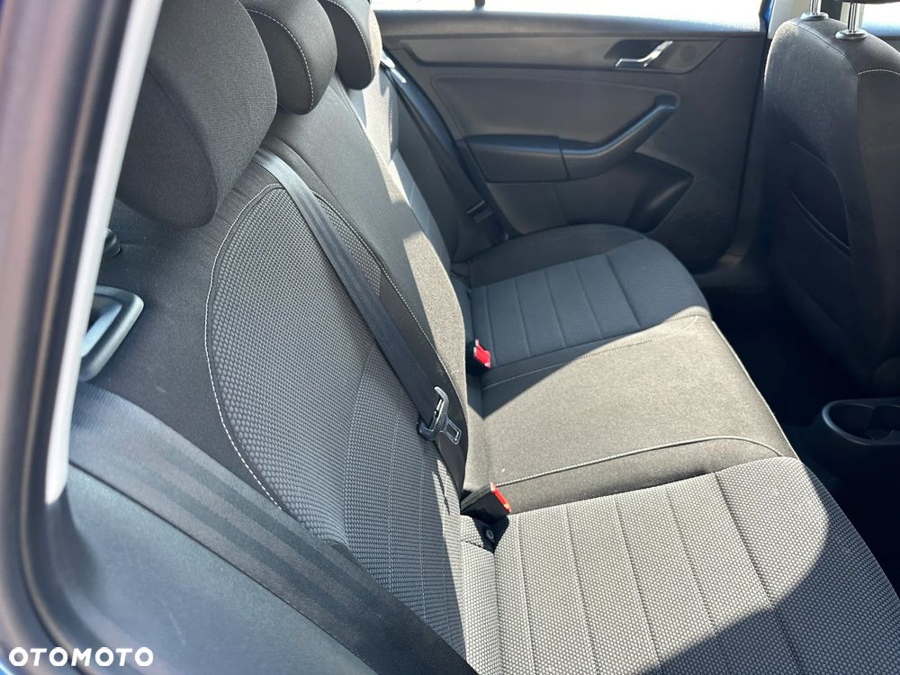 Skoda RAPID 1.2 TSI Cool Edition - 6