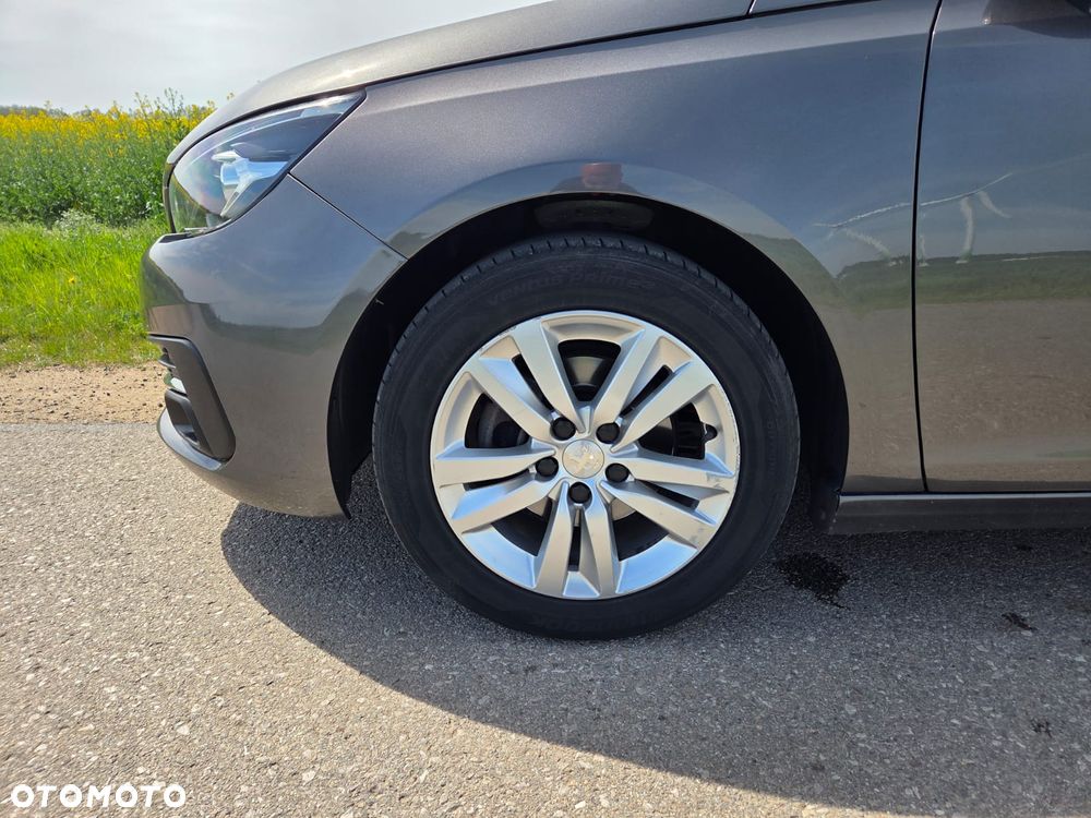 Peugeot 308 - 6