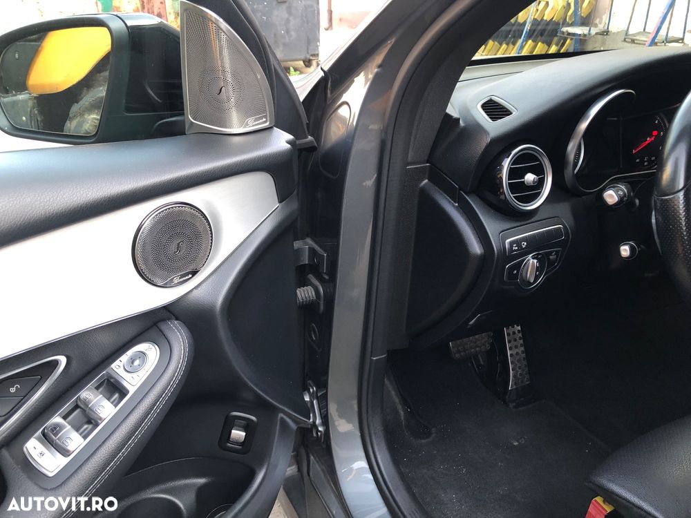 Mercedes-Benz GLC 220 d 4MATIC - 12