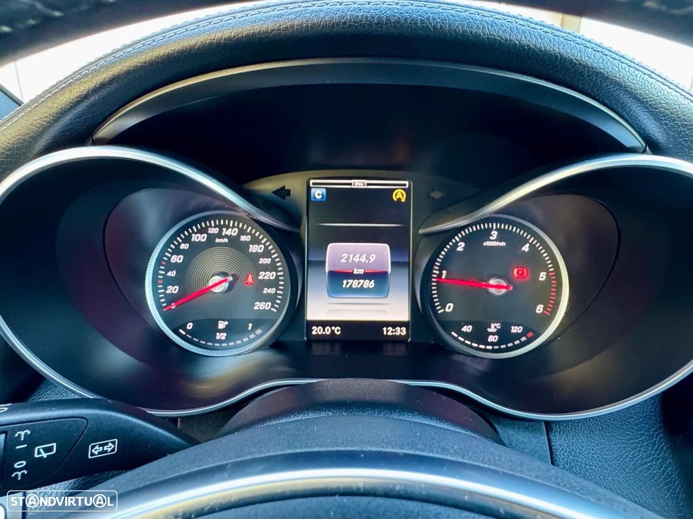 Mercedes-Benz C 200 d AMG Line - 35