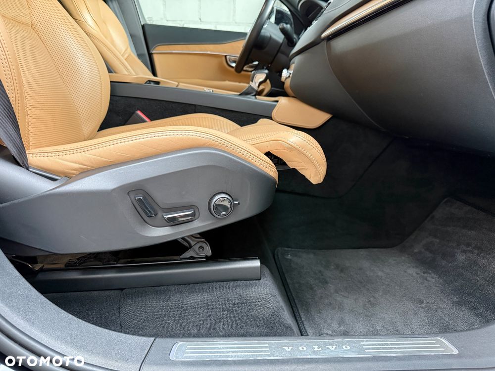 Volvo XC 90 D5 AWD Inscription - 13