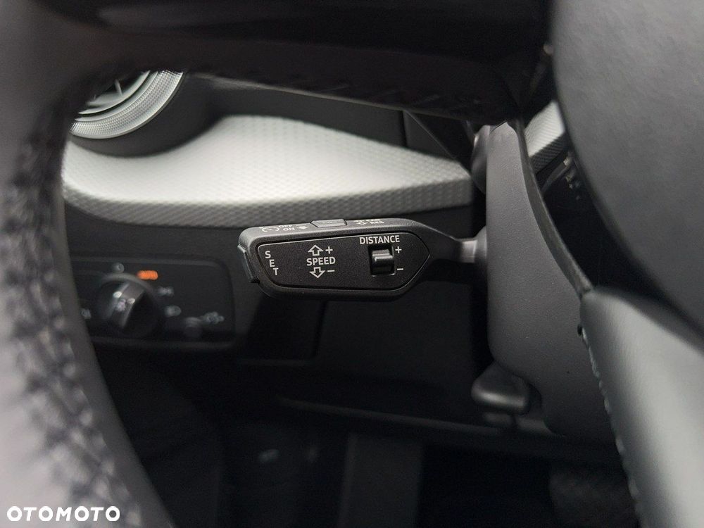 Audi Q2 - 21