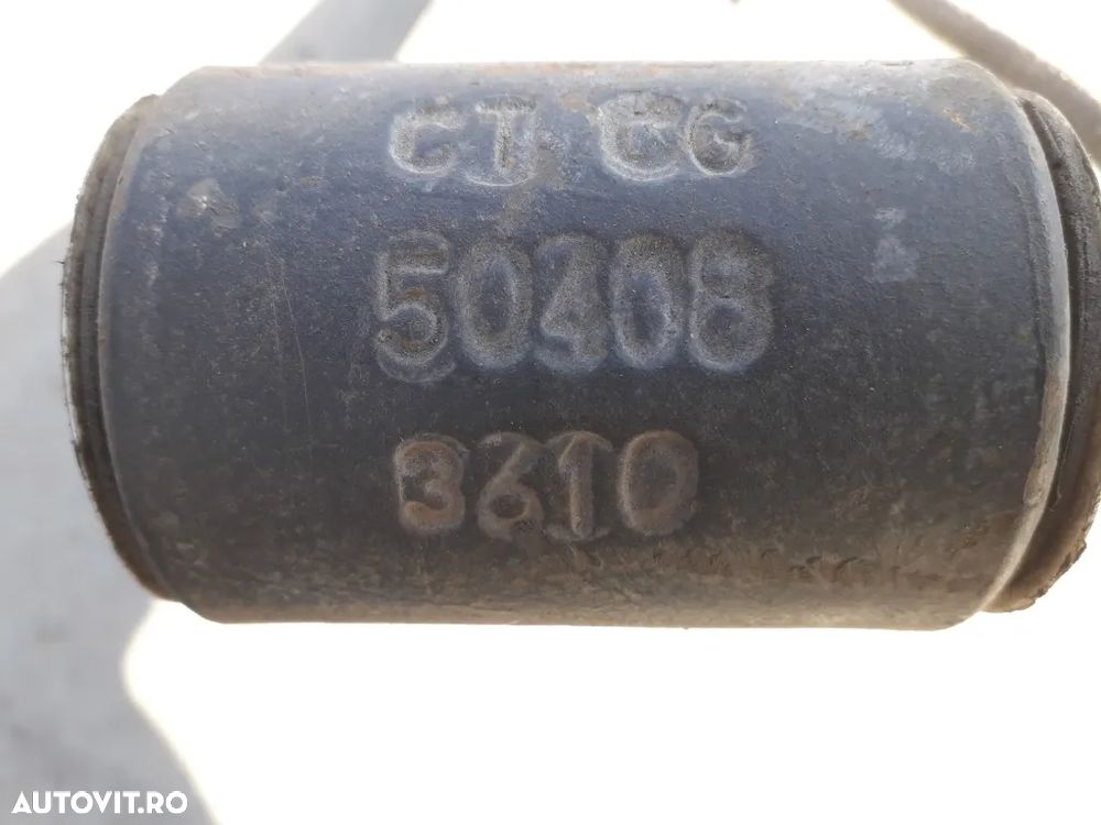 Arc stanga dreapta  spate Iveco Daily   2006 2007 2008 2009 2010 2011 2012 2013 2014 2015 - 4