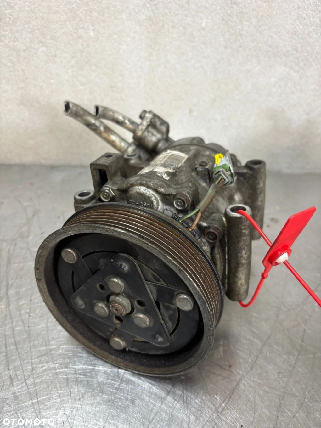 KOMPRESOR KLIMATYZACJI RENAULT CLIO III 3 8200953359 8200953359A - 1